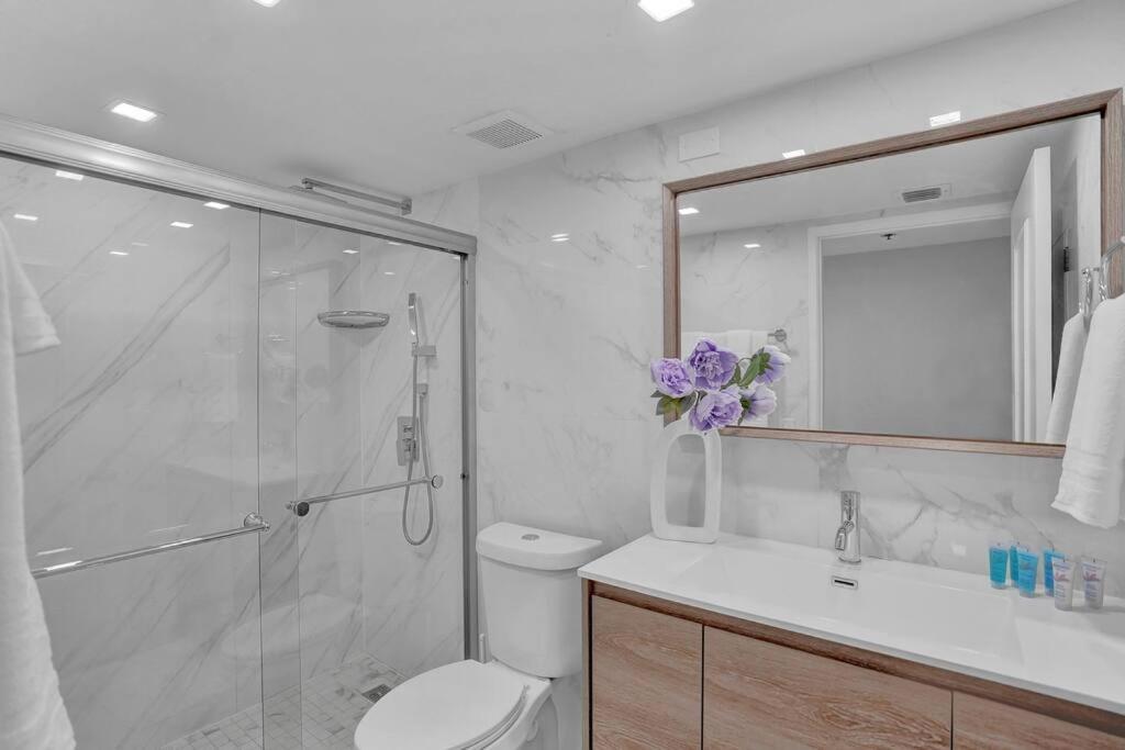Paradise Found! Skyline And Water Views! Appartement Miami