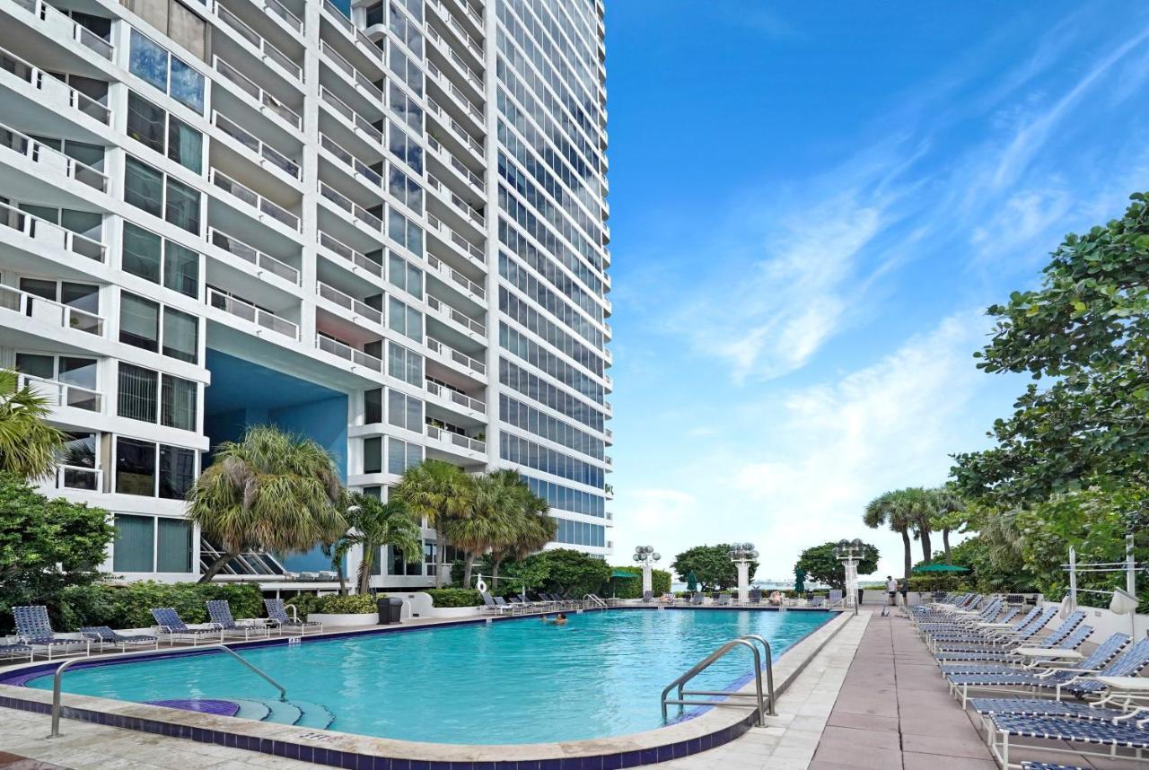 Paradise Found! Skyline And Water Views! Appartement *